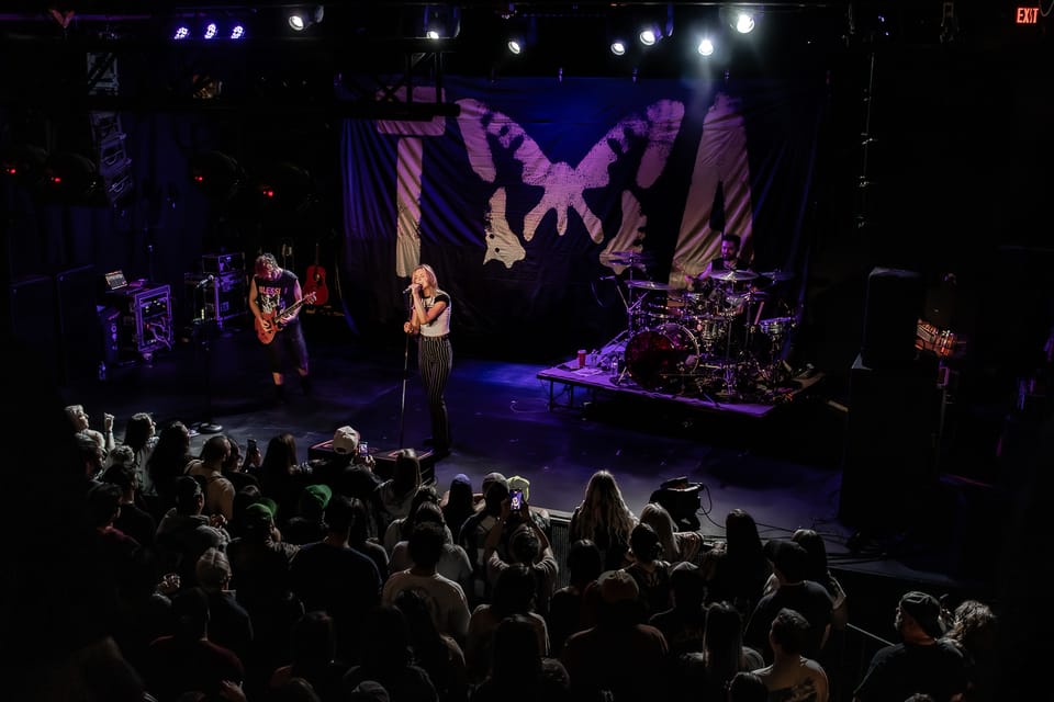 Taylor Acorn Jammed Out With Fans In Charlotte, NC.